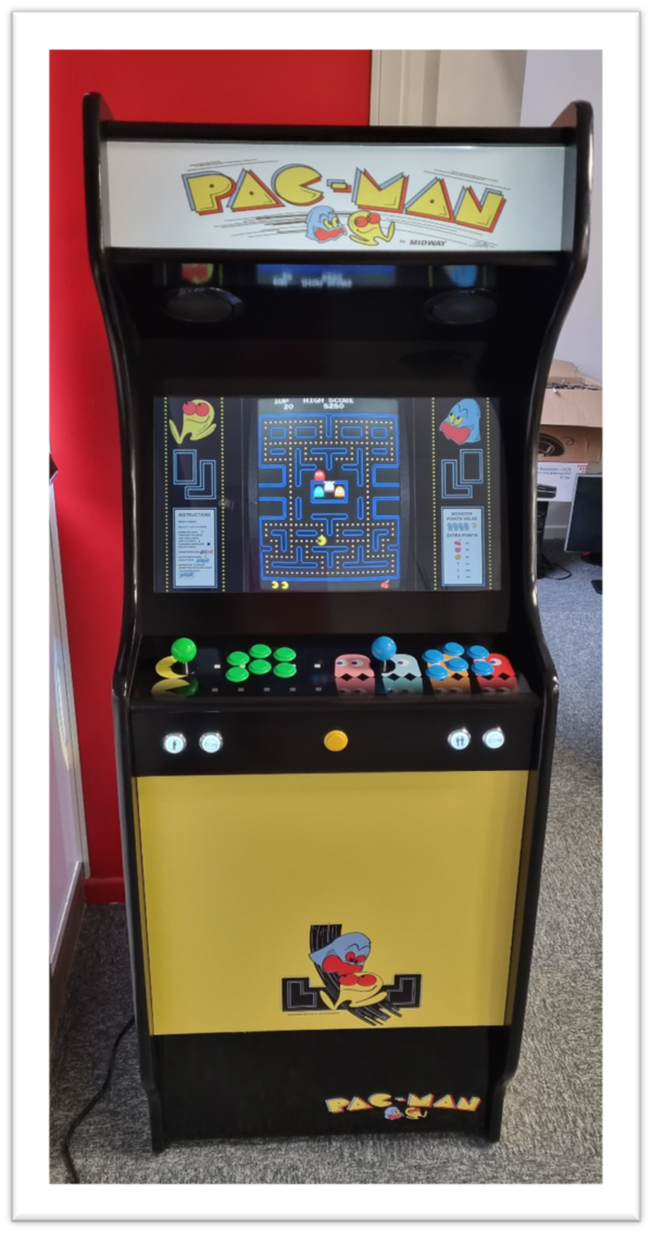 BORNE PACMAN